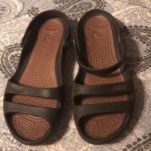 Crocs sandals brown size 9